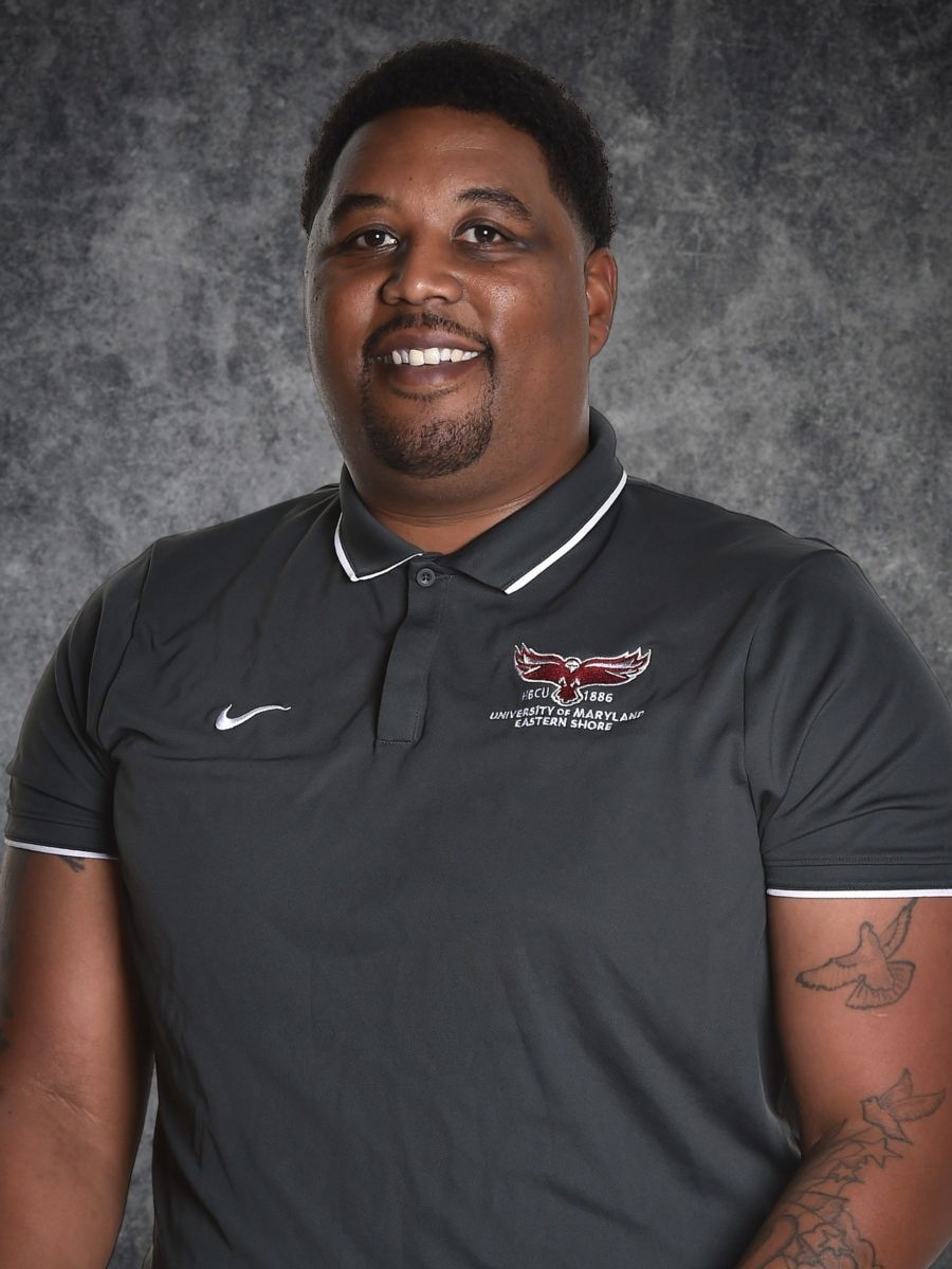 Head Coach | Aaron Robinson